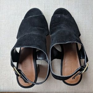 Peep toe slingbacks with block heel (Size 8M)